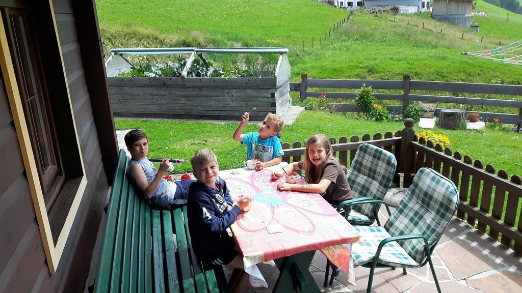 Bio-Bauernhof Hatzbauer Maria Alm am Steinernen Meer Buitenkant foto
