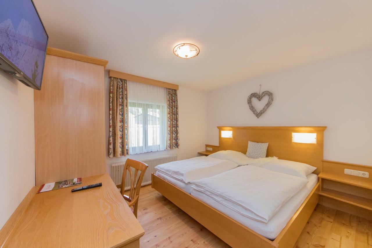 Bio-Bauernhof Hatzbauer Maria Alm am Steinernen Meer Buitenkant foto